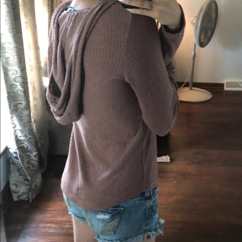 Sweater - Picture 2 of 7